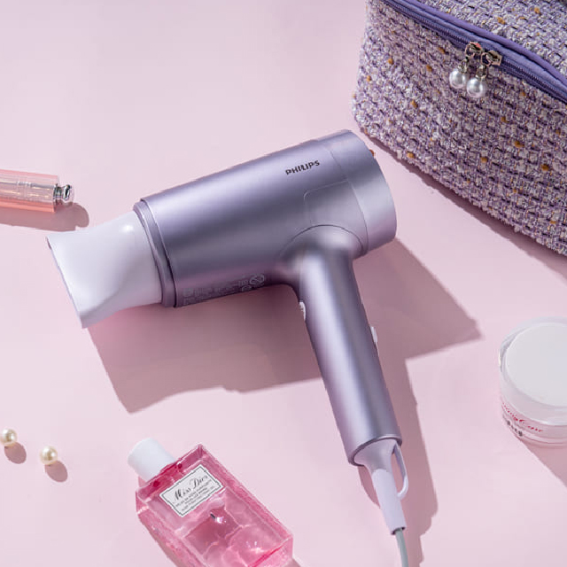 (台中)【初夏購物節 旗艦家電】PHILIPS 水光感護色溫控負離子吹風機