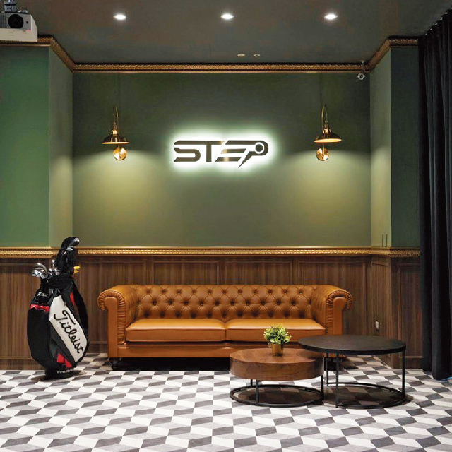 (台中)【初夏購物節 高球風潮】STEP GOLF一小時開放區打擊券