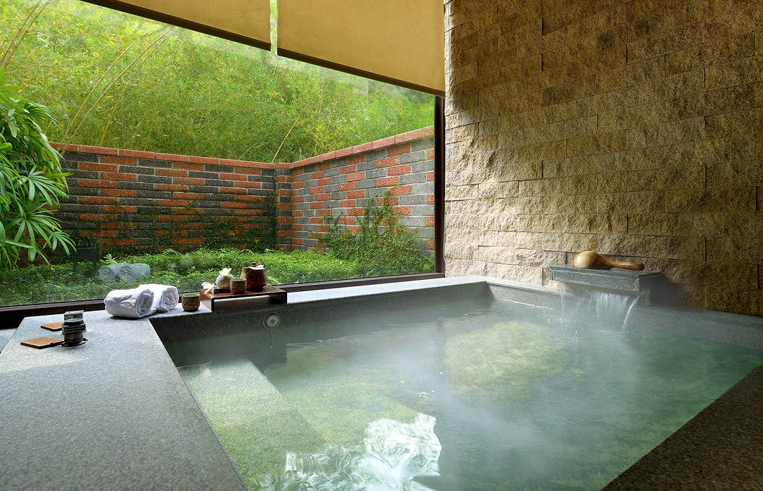 (西門)【盛夏奢華假期】高雄花季度假飯店 90分鐘日暮湯屋 平假日雙人泡湯券